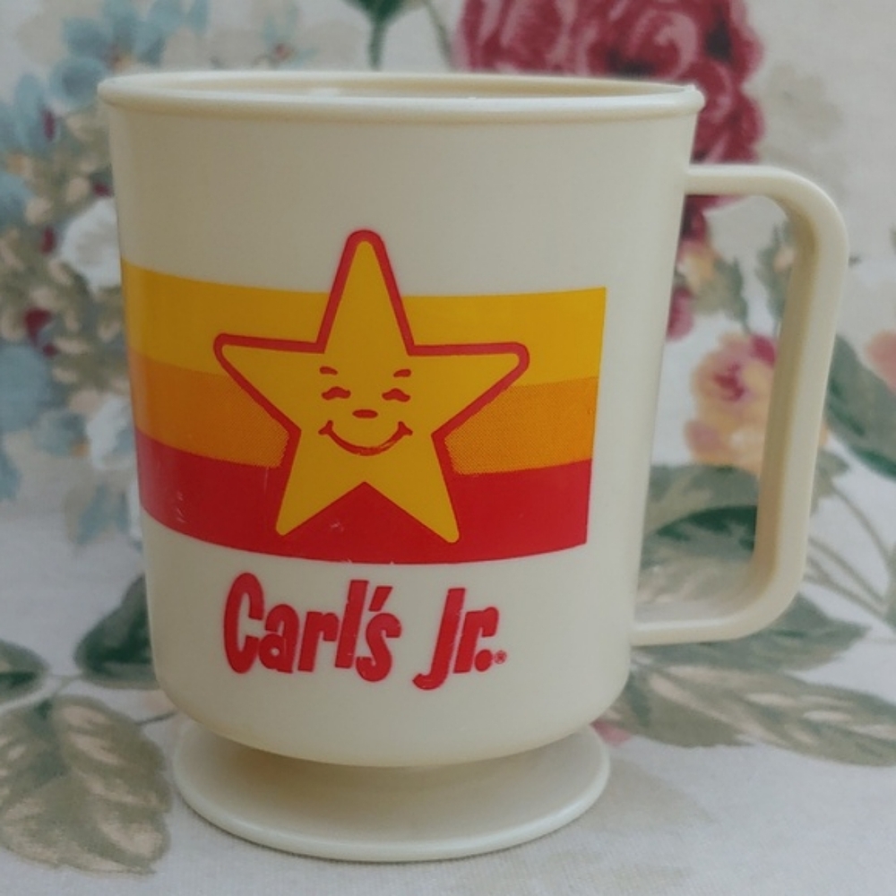 Carl's Jr Vintage Collectible Plastic Drinking Cup with Yellow Superstar Design